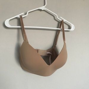 Victoria Secret T-shirt bra with push up